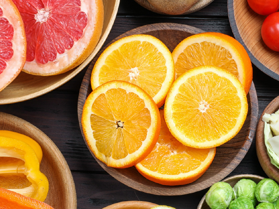 Przecięte pomarańcze, źródło witaminy C