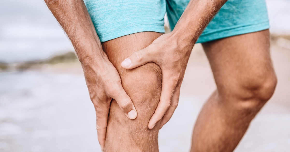 Ból kolana (stawu kolanowego): objawy, przyczyny i leczenie
